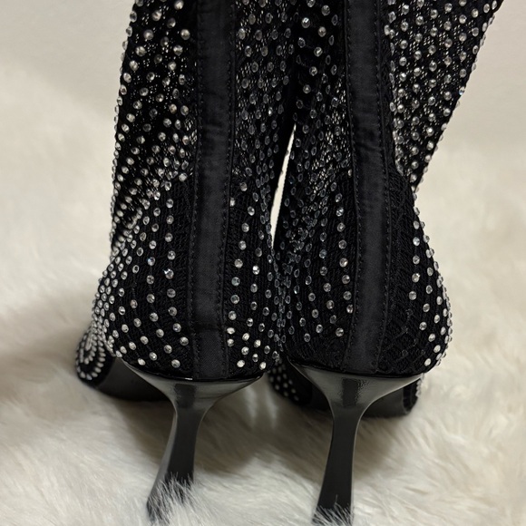 NWOT Elegant Black Studded Heeled Boots - Picture 4 of 9
